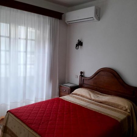 Residencial Das Trinas 2 Guimarães Kültér fotó